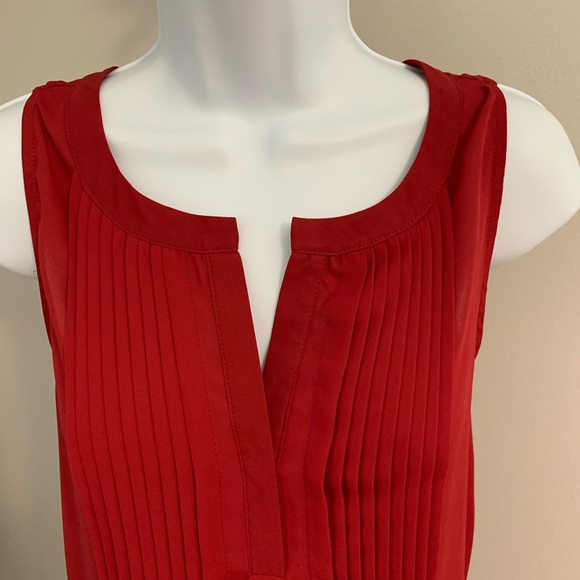 BKE Red Tank - Picture 2 of 15